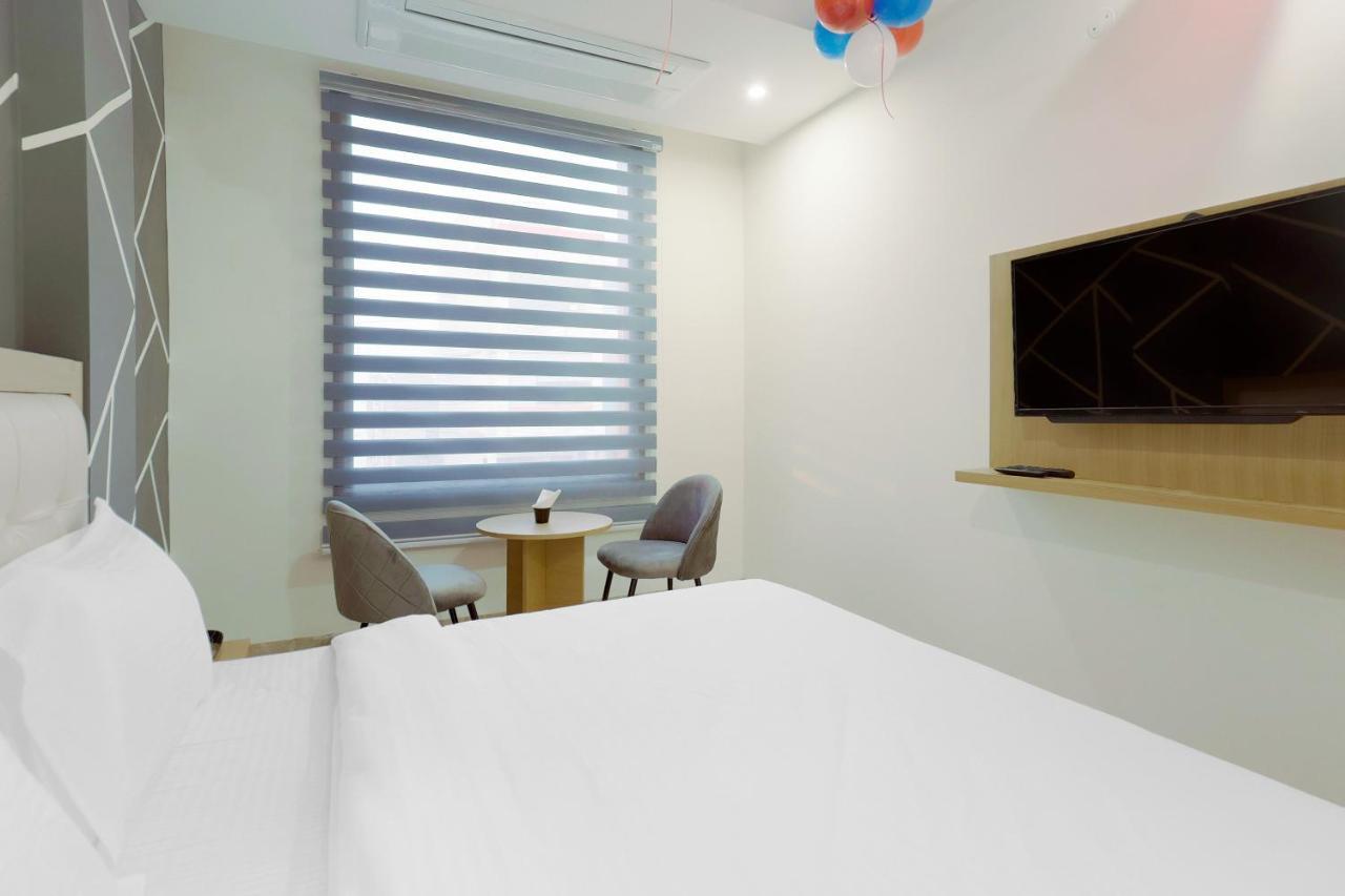 Hotel Bliss Zirakpur Eksteriør billede