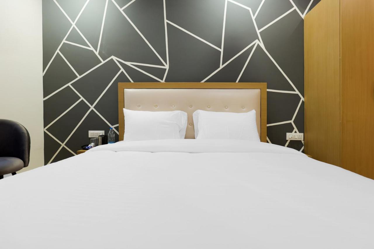 Hotel Bliss Zirakpur Eksteriør billede