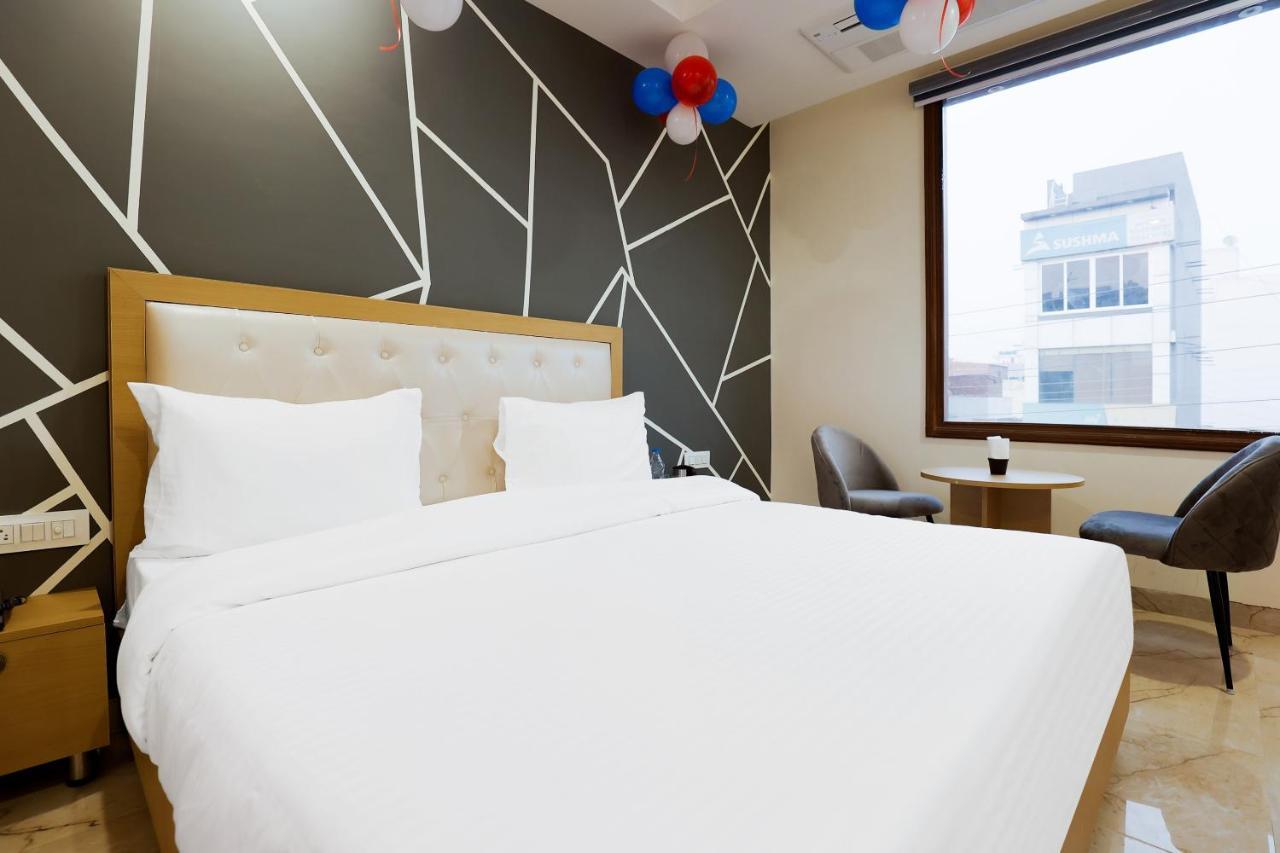 Hotel Bliss Zirakpur Eksteriør billede