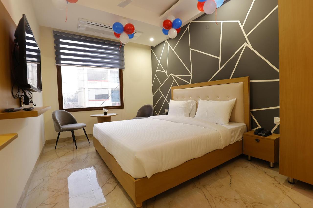 Hotel Bliss Zirakpur Eksteriør billede