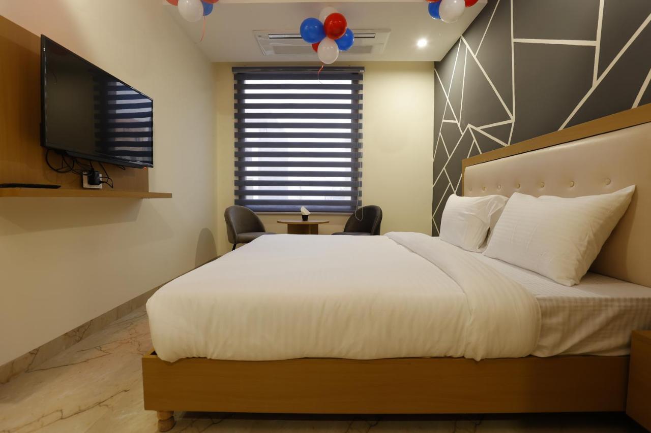 Hotel Bliss Zirakpur Eksteriør billede